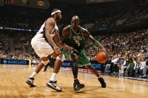 曼城边路快马送出两次助攻，曼城边锋