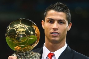 绿色智能LED足球场照明系统在全国推广，节能环保，足球场灯具安装大样图