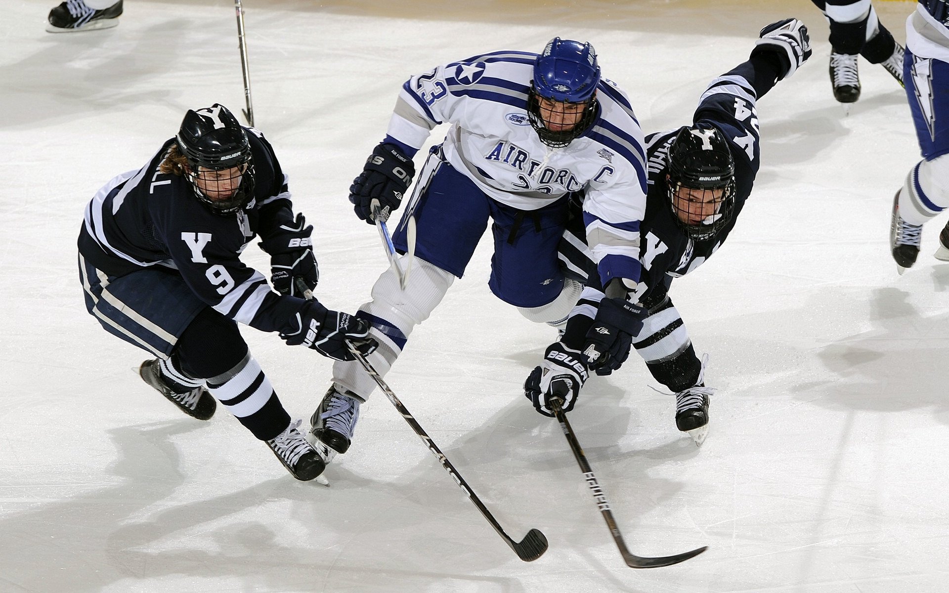 《PUBGMobile》“星际之战”，豪门强队争夺宝座！